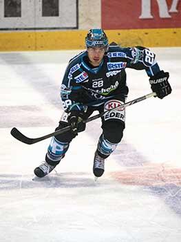 Mike Ouellette, Linz EHC Liwest Black Wings Linz vs EC VSV