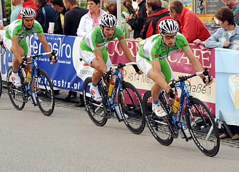 Rupert Probst, Werner Riebenbauer und Peter Pichler die Welser Radler dominieren die Kriterium Meisterschaft.