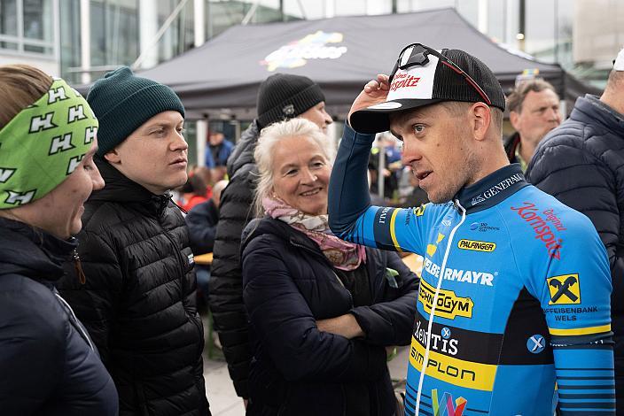 Team Manager Dominik Hrinkow (AUT, Hrinkow Advarics Cycleang Team), Riccardo Zoidl (AUT, Team Felbermayr Simplon Wels) Herren Elite, U23, Radliga, 62. Radsaison-Eröffnungsrennen Leonding, Oberösterreich 