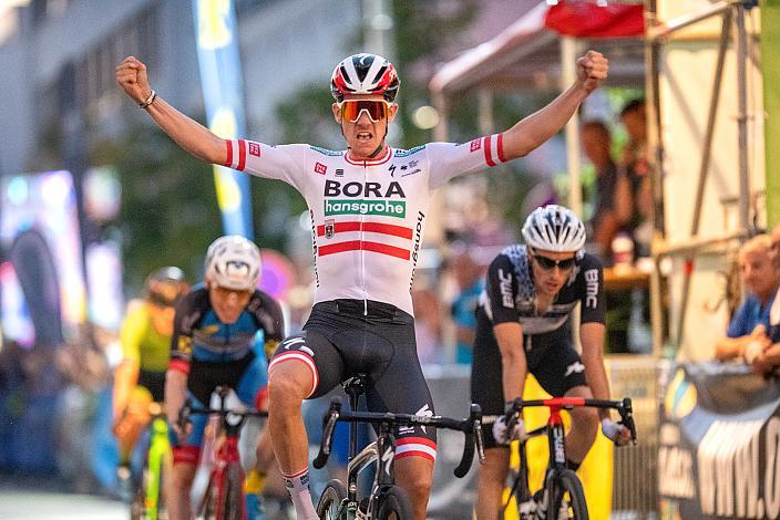 Sieger Patrick Konrad (AUT, Bora - Hansgrohe) Innenstadtkriterim Wels, Radsport, Kriterium