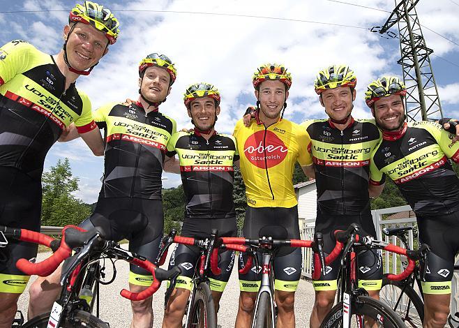 Team Vorarlberg Santic mit Rundfahrtssieger Jannik Steimle (GER, Team Vorarlberg Santic),  3. Etappe Traun - Ternberg, Radsport 10. Int. OOE Rundfahrt