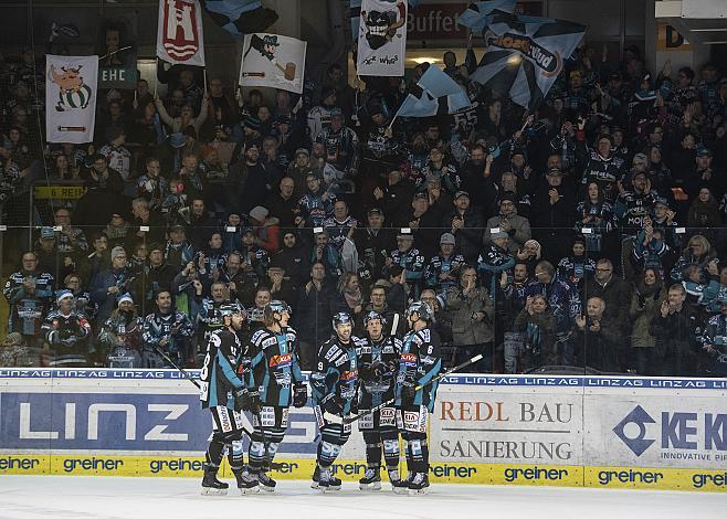 Linz feiert EHC Liwest Black Wings Linz vs HCB Suedtirol Alperia