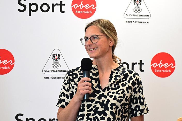 Helga Mitmasser (Tour - Direktorin) Pressekonferenz Int. Raiffeisen Oberösterreich Rundfahrt (UCI Kat. 2.2), Olympiazentrum Linz  