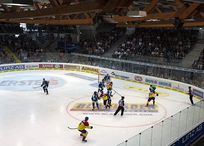 Eishockey Testspiel, EHC Liwest Black Wings - CEZ Motor Ceske Budejovice