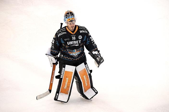 Spieler des Abends Tormann Thomas Höneckl (Steinbach Black Wings Linz)  Steinbach Black Wings Linz vs EC Red Bull Salzburg. Runde 32, ICE Hockey League, Steinbach Black Wings Linz, Linz AG Eisarena 
