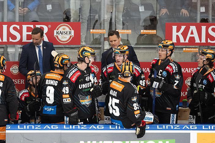 Head Coach Philipp Lukas (Steinbach Black Wings Linz), Steinbach Black Wings Linz vs EC iDM Wärmepumpen VSV, 1. Runde, Steinbach Black Wings Linz, Linz AG Eisarena 