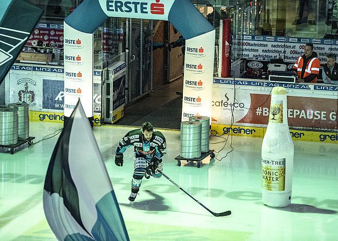 Dragan Umicevic (EHC Liwest Black Wings Linz) EHC Liwest Black Wings Linz - HC TWK Innsbruck  Die Haie