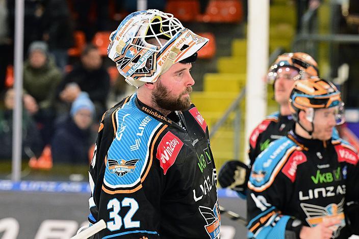 Spieler des Abends Tormann Rasmus Tirronen (Steinbach Black Wings Linz) Win2Day ICE Hockey League,  Steinbach Black Wings Linz vs HCB Suedtirol Alperia ,  Linz AG Eisarena