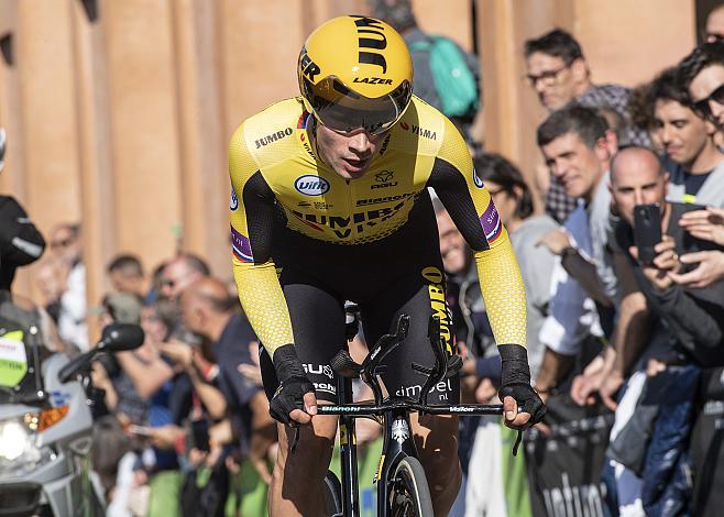 Primoz Roglic (SLO, Team Jumbo-Visma)  Etappensieger,  Giro, Giro d Italia, Bologna