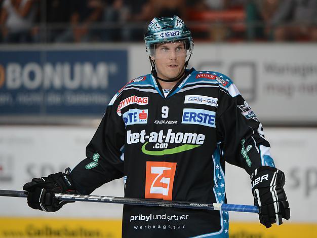 #9 Danny Irmen, EHC Liwest Black Wings Linz vs EHC Red Bull Muenchen
