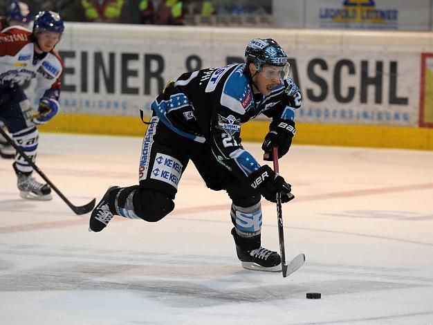 Philipp Lukas, Linz EHC Liwest Black Wings Linz vs KHL Medvescak Zagreb