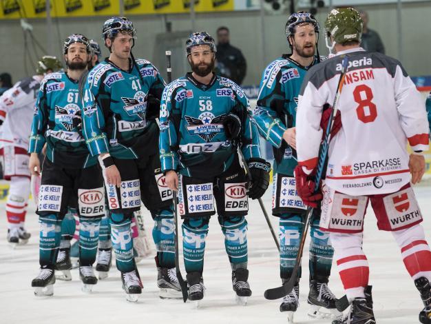 Sebastien Piche (EHC Liwest Black Wings Linz)  EHC Liwest Black Wings Linz vs HCB Suedtirol Alperia 5. Viertelfinale