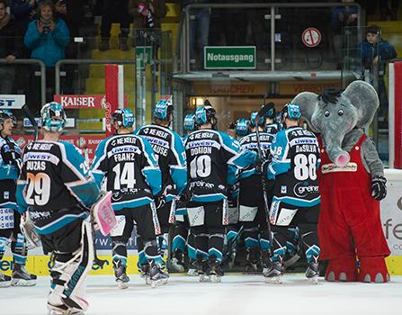 Team Linz, EHC Liwest Black Wings Linz vs HC Orli Znojmo, 4. Semifinale