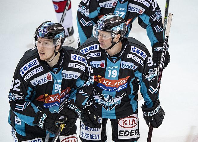 Troy Rutkowski (EHC Liwest Black Wings Linz), Michael Davies (EHC Liwest Black Wings Linz)  EHC Liwest Black Wings Linz vs EKHL Medvescak Zagreb