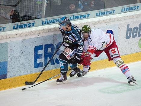 Rob Hisey, Linz EHC Liwest Black Wings Linz vs HCB Suedtirol, 1. Viertelfinale