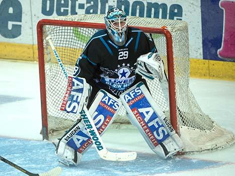 Michael Ouzas, Linz, EHC Liwest Black Wings Linz vs HK Mountfield