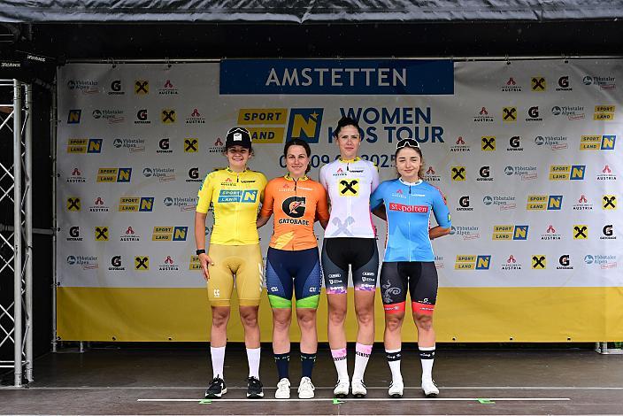 v.l. Im Gelben Trikot und Etappensiegerin Eliska Kvasnickova (CZE, VIF Cycling Team), Nika Bobnar (SLO, Team Slovenia), Magdalena Leis (GER, Team Mangertseder Bayern), Elisa Winter (AUT, Wheel Divas Cycling Team).  07.06.2025 07.06.2025 Rad 2 Etappe Sportland NOE WOMEN Tour
