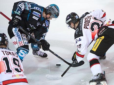 Rob Hisey, Linz und Martin Podesva (HC Orli Znojmo, #20), EHC Liwest Black Wings Linz vs HC Orli Znojmo, Pick Round