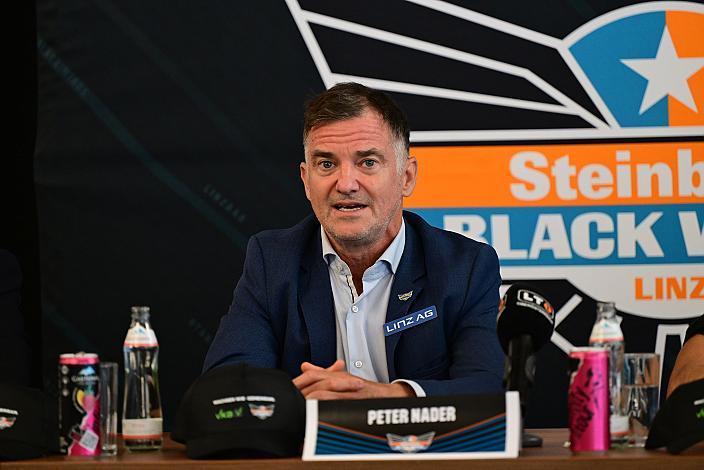 Präsident Peter Nader (Steinbach Black Wings Linz) Ligastart Pressekonferenz Steinbach Black Wings Linz , Linz AG Eisarena