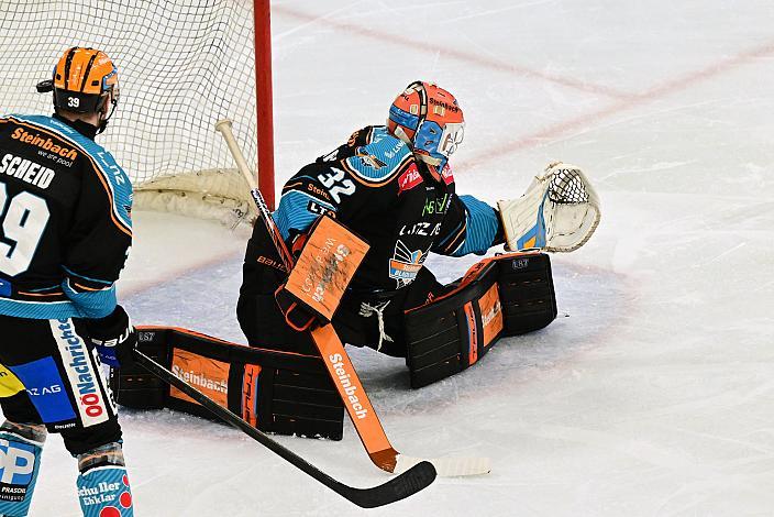 Tormann Rasmus Tirronen (Steinbach Black Wings Linz) Win2Day ICE Hockey League,  Steinbach Black Wings Linz vs EC KAC,  Linz AG Eisarena 