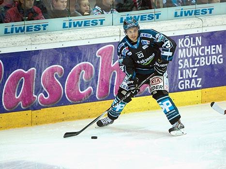 Fabio Hofer, Linz, EHC Liwest Black Wings Linz vs Fehervar AV19