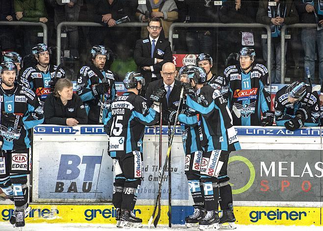 Head-Coach Tom Rowe (EHC Liwest Black Wings Linz) EHC Liwest Black Wings Linz - HC TWK Innsbruck  Die Haie