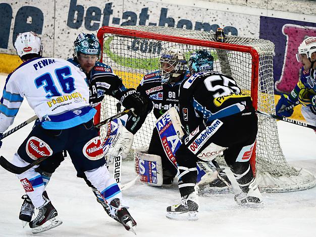 David LeNeveu und Robert Lukas (Liwest Black Wings Linz) und Marco Pewal (EC VSV), EHC Liwest Black Wings Linz vs EC VSV, Play-Offs, Viertelfinale