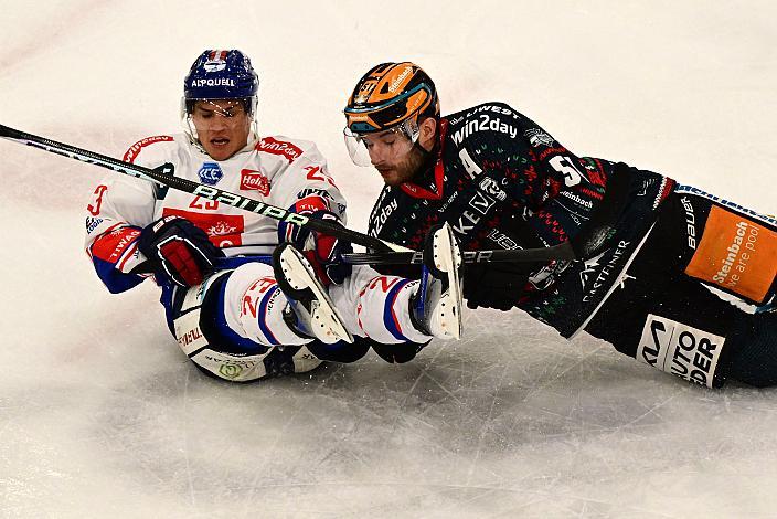 Kevin Roy (HC Tiwag Innsbruck - Die Haie), Matt MacKenzie (Steinbach Black Wings Linz) Weihnachtsspiel, Steinbach Black Wings Linz vs HC TIWAG Innsbruck - Die Haie , Linz AG Eisarena
