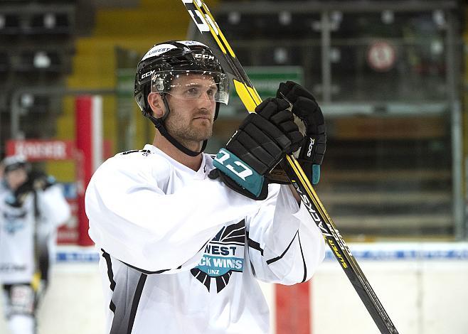 Justin Florek (EHC Liwest Black Wings Linz) EHC Liwest Black Wings Linz