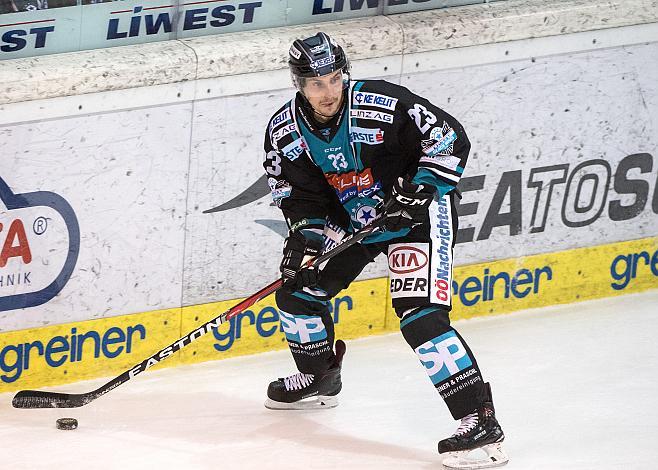 Fabio Hofer (EHC Liwest Black Wings Linz)  EHC Liwest Black Wings Linz vs KHL Medvescak Zagreb, 1. Viertelfinale