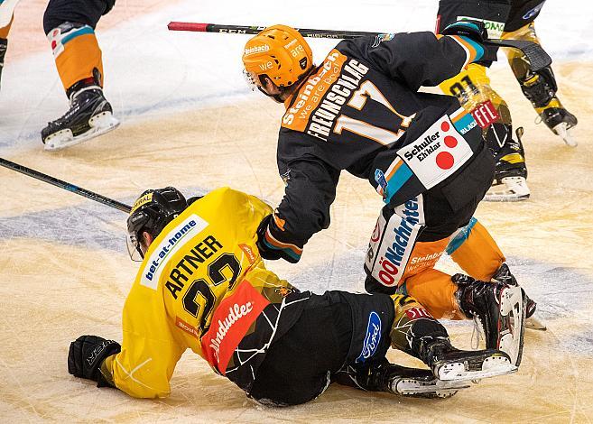 Stefan Freunschlag (Steinbach Black Wings 1992), Fabio Artner (spusu Vienna Capitals)  bBlack Wings Linz vs Spusu Vienna Capitals, Eishockey, Bet at Home ICE Hockey League