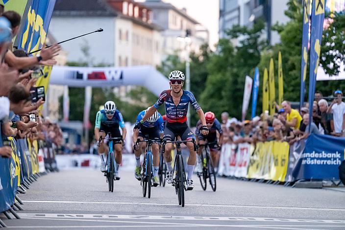 Sieger des Kriteriums Riccardo Zoidl (AUT, Team Felt - Felbermayr) 25. Welser Innestadt Kriterium 