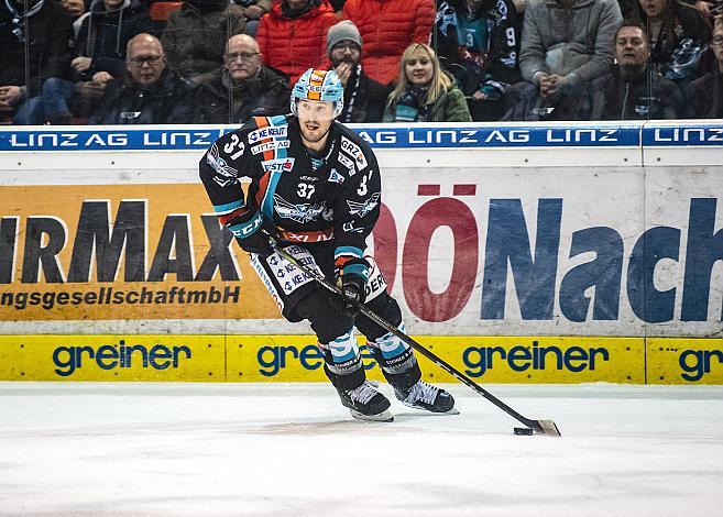 Im Bild: Andreas Kristler (EHC Liwest Black Wings Linz), Eishockey,  EHC Liwest Black Wings Linz vs HC Orli Znojmo