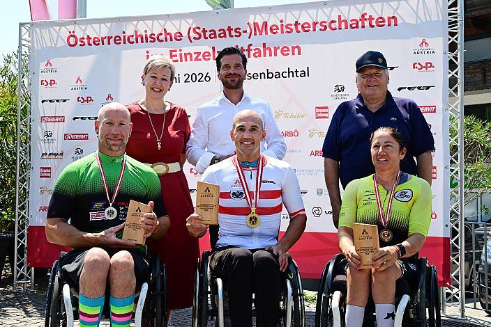 2. Reihe: Podest Paracycling Bürgermeisterin Nicole Eder (Steinbach am Attersee), Mario Rossmann (Präsident Cycling Upper Austria, Oberösterreich), Harald J. Mayer (ÖRV, Präsident Österreichischer Radsportverband, Cycling Austria), 1. Reihe 2. Platz Alexander Gritsch (AUT,  Union TSU Tarrenz) Sieger Thomas Frühwirth (AUT, TUS Caska Feldbach), 3. Platz Cornelia Wibmer (AUT, Bike Friends Salzburg), Österreich Staatsmeisterschaft, Einzel - Zeitfahren, ÖSTM EZF Weißenbachtal - OÖ