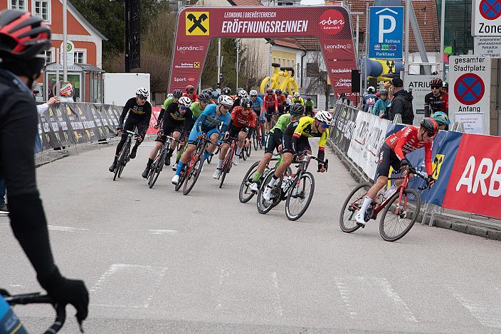 Riccardo Verza (ITA, Hrinkow Advarics), Moran Vermeulen (AUT, Team Vorarlberg), Felix Ritzinger (AUT, Team Felbermayr Simplon Wels), Lukas Meiler, GER (Team Vorarlberg), Colin Chris Stüssi (SUI, Team Vorarlberg) Sebastian Putz (AUT, Tirol KTM Cycling Team),  Herren Elite, U23, Radliga, 62. Radsaison-Eröffnungsrennen Leonding, Oberösterreich 