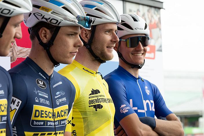 Daan Soete (BEL, Team Deschacht - Group Hens - Containers Maes) im Gelben Trikot des Gesamtführenden, Wels Max.Center - Amag Ranshofen,  Int. Raiffeisen Oberösterreich Rundfahrt UCI Kat. 2.2