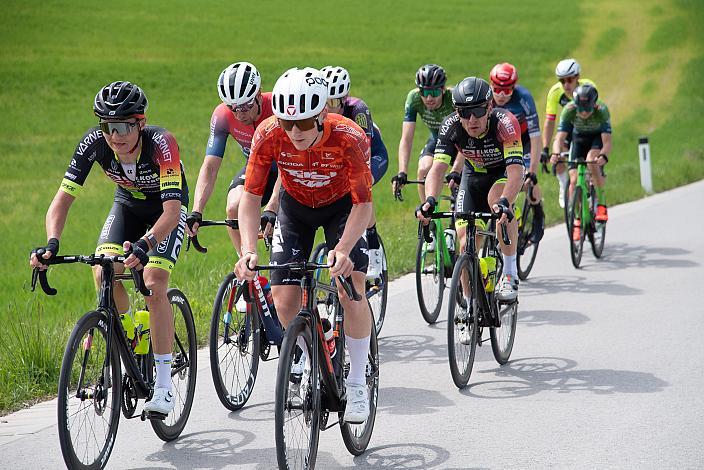 v.l. Adam Obdrzalek (CZE, Team Elkov Kasper), Sebastian Putz (AUT, Tirol KTM Cycling Team), Sieger Lukas Kubis (SVK, Elkov Kasper),Herren Elite, U23, Road Cycling League Austria, 62. Raika Kirschbluetenrennen, Wels, Oberösterreich