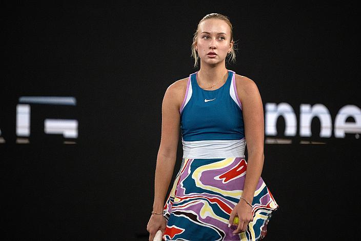 Turniersiegerin Anastasia Potapova (RUS), Center Court im Design Center, Tennis WTA Upper Austria Ladies Linz