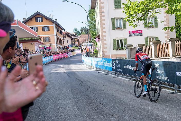 Etappensieger Santiago Buitrago (COL, Bahrain - Victorious) Stage 17 Ponte di Legno - Lavarone, 105. Giro d Italia, UCI Worl Tour