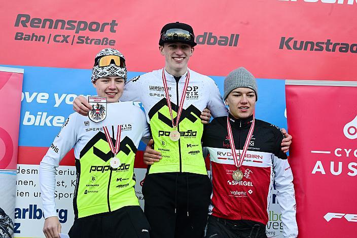 Podest Junioren. Sieger Michael Hettegger (AUT, Velo Crew PopaFlo), 2. Platz Sebastian Kaufmann (AUT, VeloCrew PopaFlo), 3. Platz Paul Freuis (AUT, RV Dornbirn), Rad Cyclo Cross, ÖSTM/ÖM Querfeldein, Ciclo Cross, Cycling Austria, Bludenz, VBG