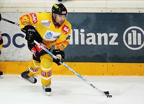 #15 Francois Fortier, Stuermer, Vienna Capitals; Vienna Capitals vs. Liwest Black Wings 