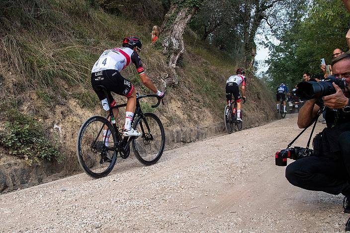 .vl. David Formolo (ITA, UAE Team Emirates), Marc Hischi (SUI, UAE Team Emirates), Nicola Conci (ITA, Alpecin-Dekeuninck), 2. Veneto Classic, Treviso - Bassana del Grappa, Veneto, ITA 190km