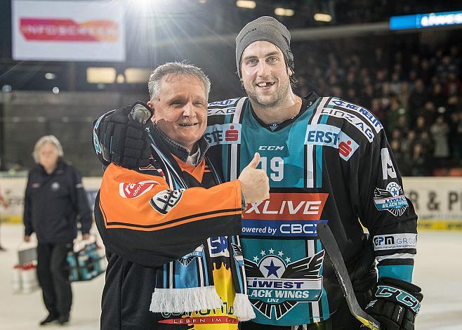 Gewinner mit Joel Broda (EHC Liwest Black Wings Linz)  EHC Liwest Black Wings Linz vs KHL Medvescak Zagreb, 3. Viertelfinale