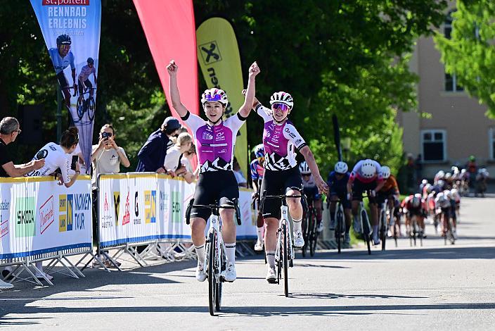 Etappensieger Olga Wankiewicz (POL, MAT Atom Deweloper Wroclaw), 2. Platz Maja Tracka (POL)  Sportland NÖ women tour