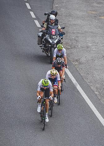 v.l. die Ausreisser Stephen Cummings (GBR, Dimension Data), Lachlan Morton (AUS, Dimension Data), Georg Zimmermann (GER, Tirol Cycling Team), Matej Mohoric (SLO, Bahrain Merida Pro Cycling Team) 4. Etappe Kitzbuehel - PrÃ¤graten  70. Ã–sterreich Rundfahrt 