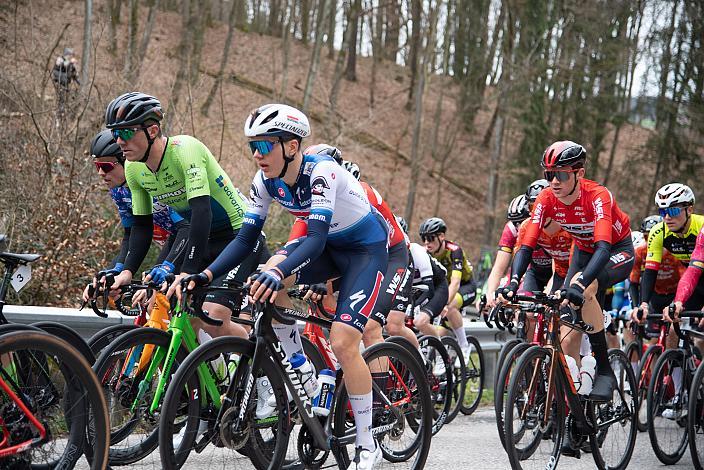 Riccardo Verza (ITA, Hrinkow Advarics), Benjamin Eckerstofer (AUT, Soudal Quickstep U23) Herren Elite, U23, Radliga, 62. Radsaison-Eröffnungsrennen Leonding, Oberösterreich 