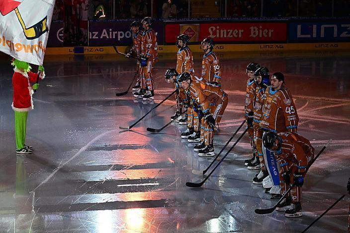 30. Runde ICE, Steinbach Black Wings Linz vs EC Red Bull Salzburg, Linz AG Eisarena 