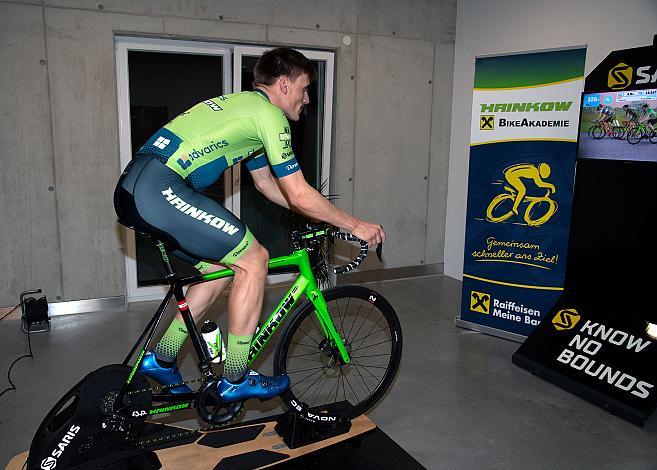 Stefan Kolb (AUT, Hrinkow Advarics Cycleang Team) trainiert auf dem Saris Smarttrainer, Herren Elite, UCI Continental, Raiffeisen Hrinkow Bike Akademie