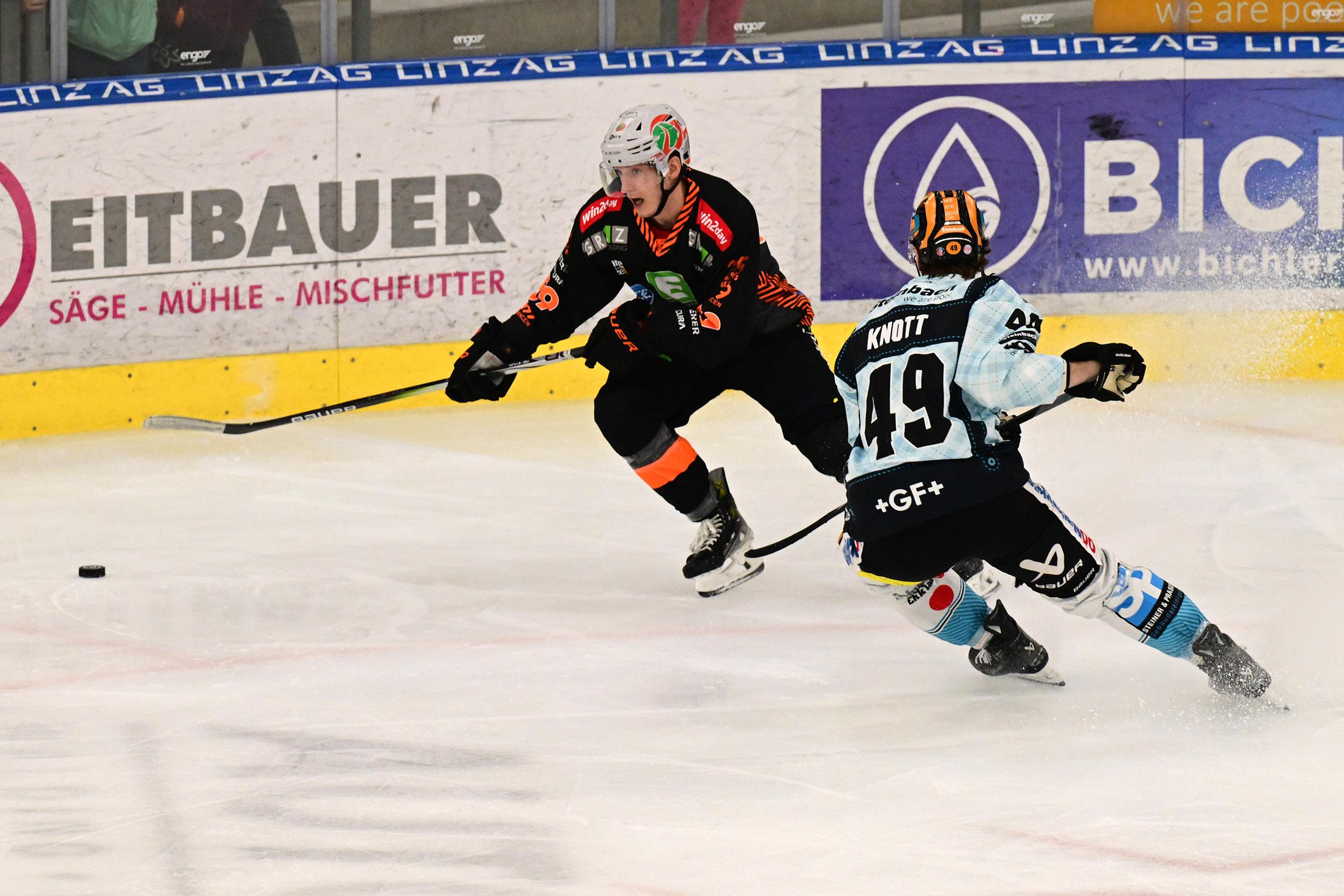 Clemens Krainz (Moser Medical Graz 99ers), Graham Knott (Steinbach Black Wings Linz) Oktoberfest, Steinbach Black Wings Linz vs Moser Medical Graz 99ers, Linz AG Eisarena