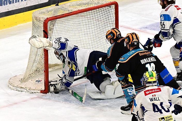 Tormann Jean-Philippe Lamoureux (EC iDM Wärmepumpen VSV), Brian Lebler (Steinbach Black Wings Linz) Win2Day ICE Hockey League,  Steinbach Black Wings Linz vs EC iDM Wärmepumpen VSV,  Linz AG Eisarena